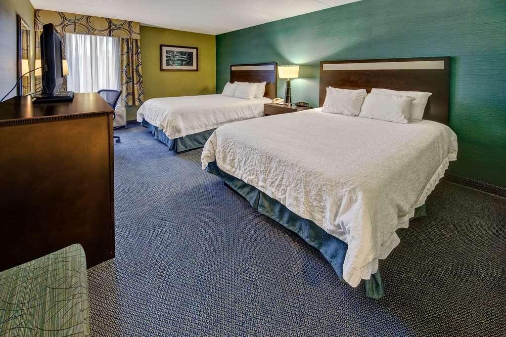 Hampton Inn Greensburg Pokoj fotografie